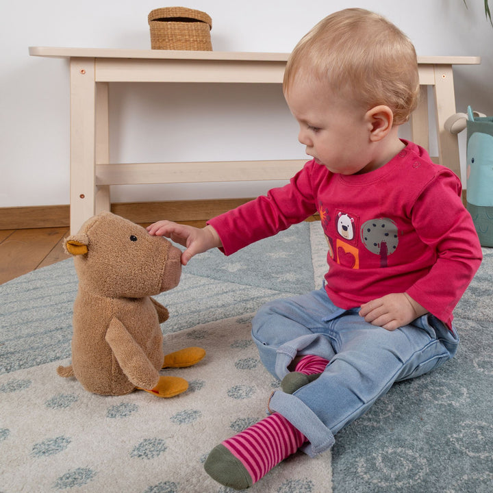 Sigikid | Cuddling capybara - Natural friends