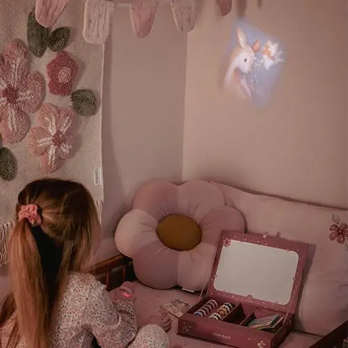 Little Dutch | Bedtime Stories Projector | Roze | 4+