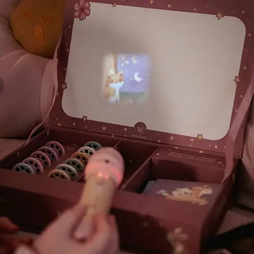 Little Dutch | Bedtime Stories Projector | Roze | 4+