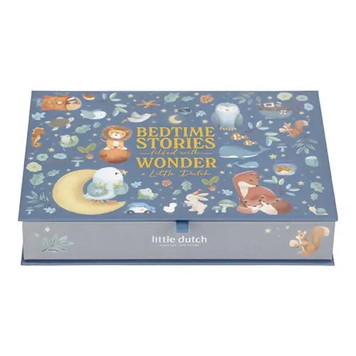 Little Dutch | Bedtime Stories | Zaklamp met Houten Handvat | Mini Projector | Blauw | 13 dlg | 4+