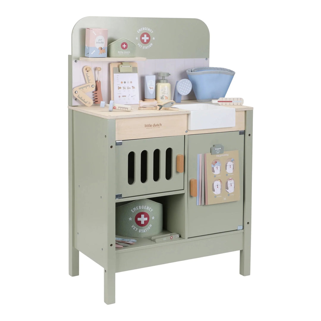 Little Dutch | Houten Dierenartspraktijk | 3+
