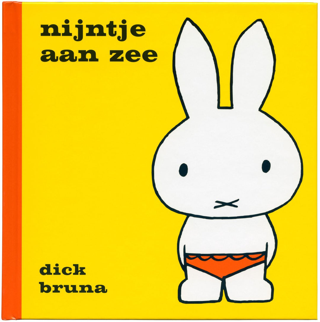Dick Bruna Nijntje aan zee kinderboek voorkant