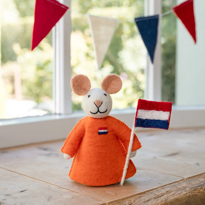 Wolvilt | Decoratieve Muis met Nederlandse Vlag