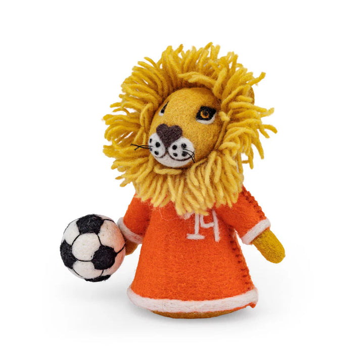 Wolvilt | Decoratieve Leeuw met Voetbal