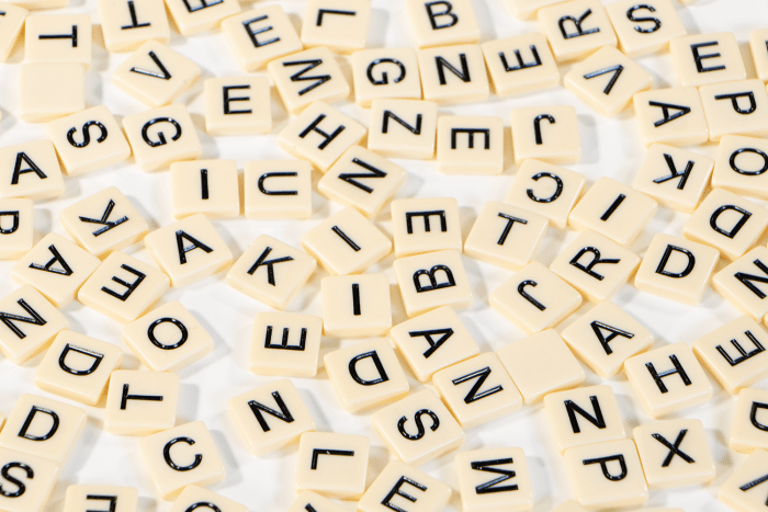 999 Games | Bananagrams | Reisspel | 7+ - Kleine Eland