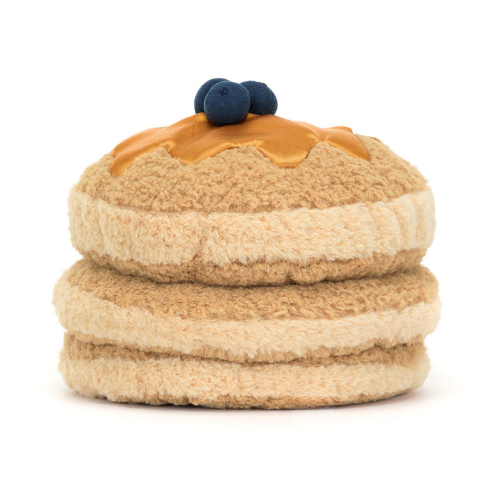 Jellycat Fran Pancakes von hinten mit Sirup und drei Blaubeeren