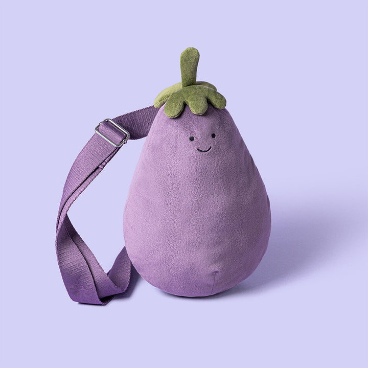 Jellycat Amuseables Aubergine Bum Bag met paarse riem op lila achtergrond