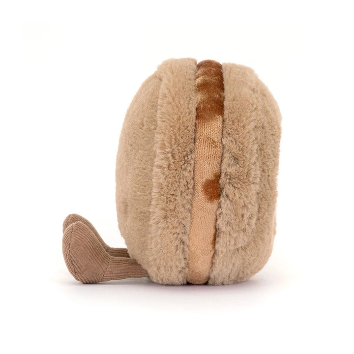 Jellycat Amuseables Mona Macaron, achteraanzicht