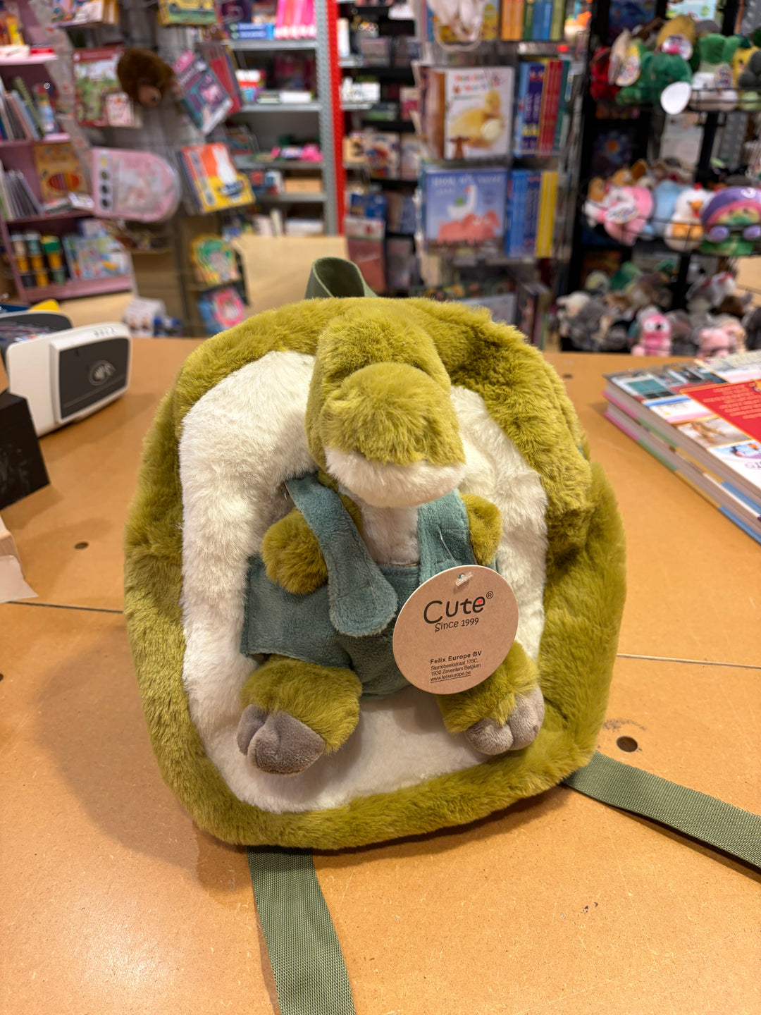Cute by Felix | Plush Backpack | 30 cm | with Cuddly Toy | Army Green