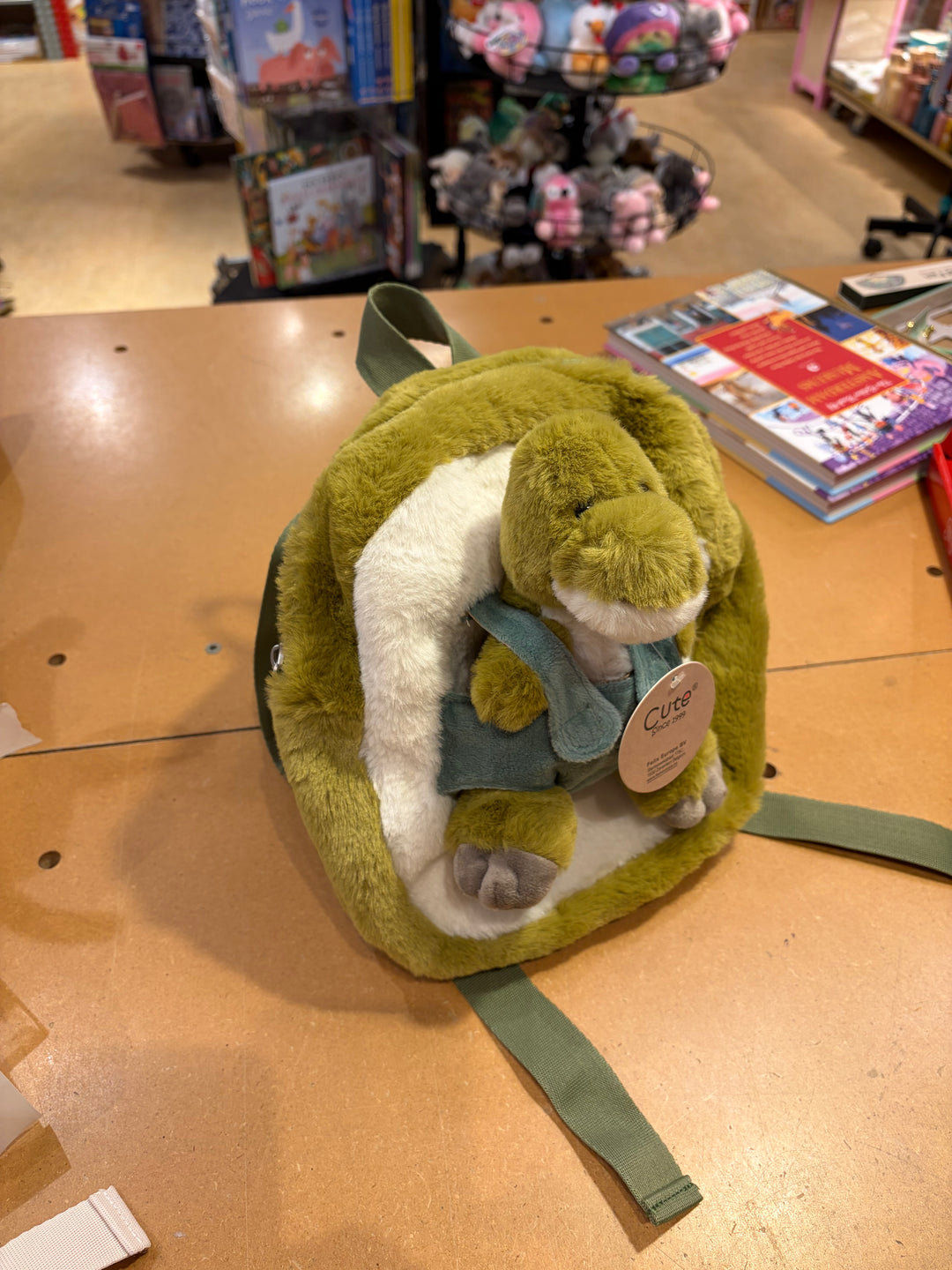 Cute by Felix | Plush Backpack | 30 cm | with Cuddly Toy | Army Green