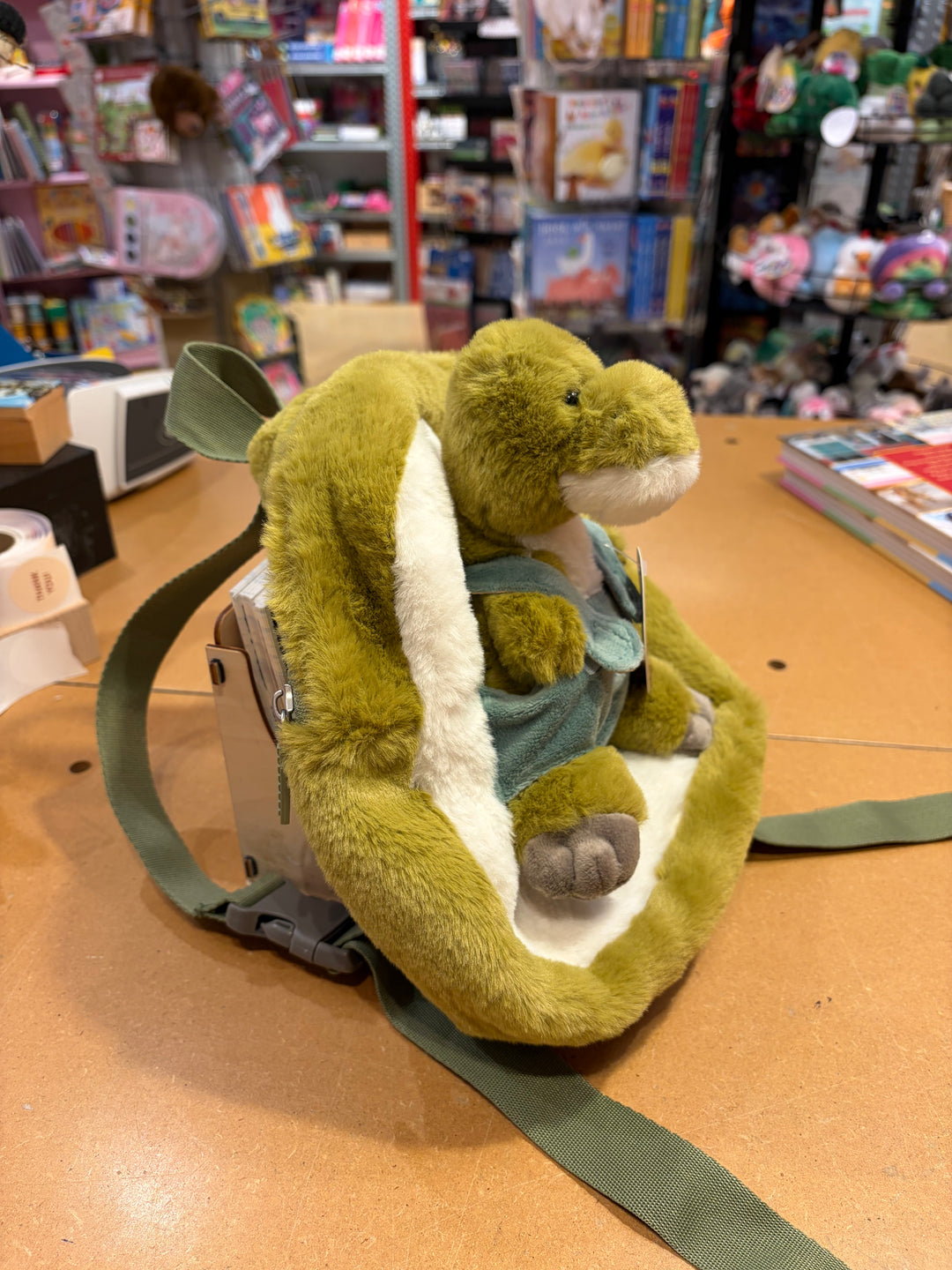 Cute by Felix | Plush Backpack | 30 cm | with Cuddly Toy | Army Green