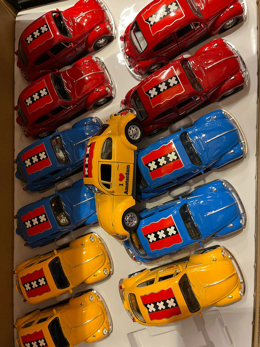 Welly | Volkswagen Beetle | I Love Amsterdam | Pullback 12 cm 1:34