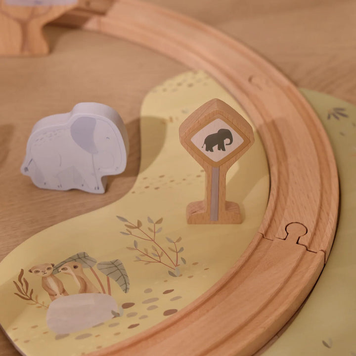 Little Dutch Détail de la piste avec éléphant en bois et panneau