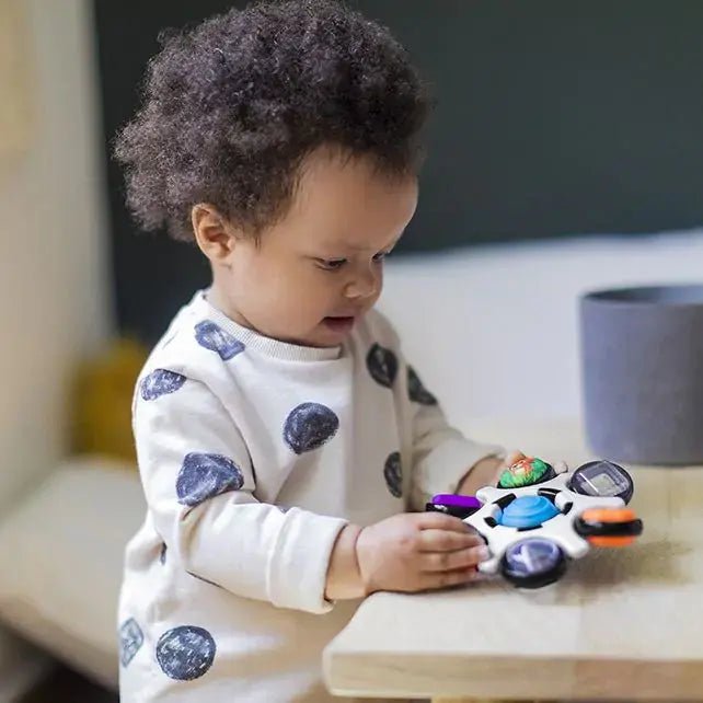 Baby Einstein | Curiosity Clutch Sensory Toy | 15 cm | + 3 maanden - Kleine Eland