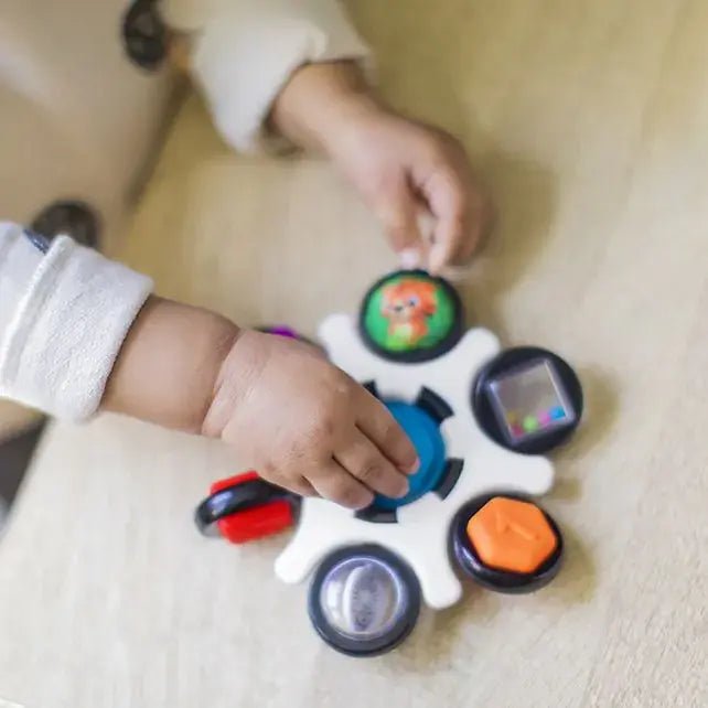 Baby Einstein | Curiosity Clutch Sensory Toy | 15 cm | + 3 maanden - Kleine Eland