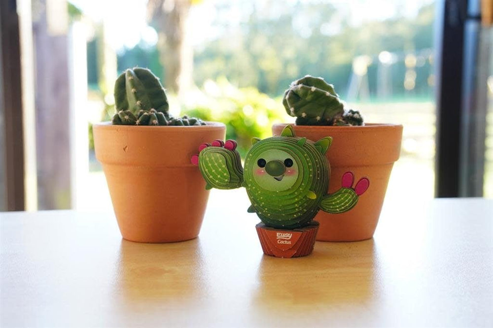 Eugy | 3D Cardboard Model Kit | Fantasy | Cactus | 6+ - Kleine Eland