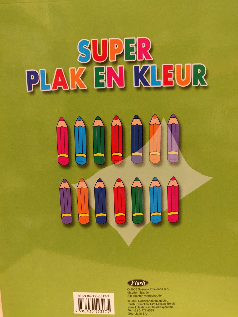 Flash | Kleurboek met 128 Stickers | Groene kaft | 3 - 6 jaar - Kleine Eland