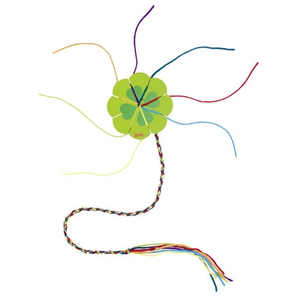 Goki | Houten Knoopster | Vriendschapsarmbandjes | 9,5 cm | 4+ - Kleine Eland