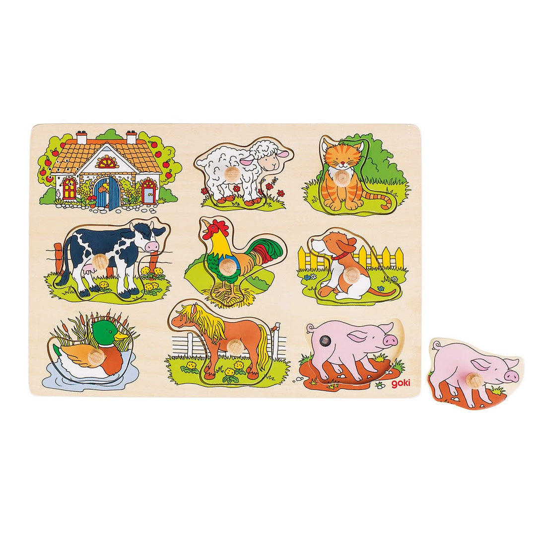 Goki | Houten Knoppuzzel met geluid | Inclusief 2 x AAA Batterijen | Boerderij | 30 x 20.5 x 3 cm | 1+ - Kleine Eland