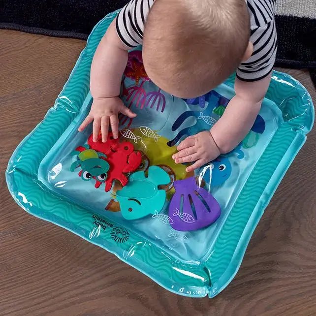 Hape | Baby Einstein | Sensory Splash Water Mat | 40,6 cm | + 3 maanden - Kleine Eland