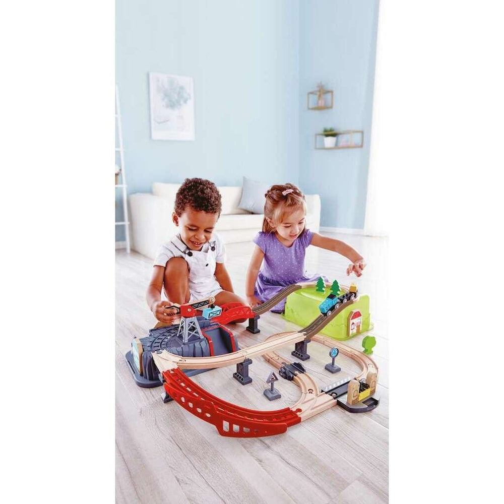 Hape | Railway | Bucket - Builder - Set | 50 delig | 50 x 14 x 80 cm | 3+ - Kleine Eland