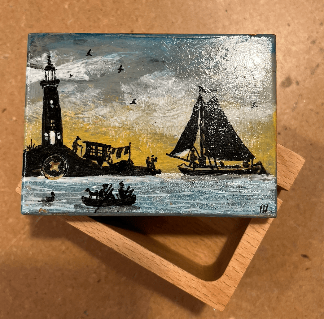 Houten Kistje | met de hand beschilderd | inclusief Muziekmechaniek van € 7,50 - Kleine Eland