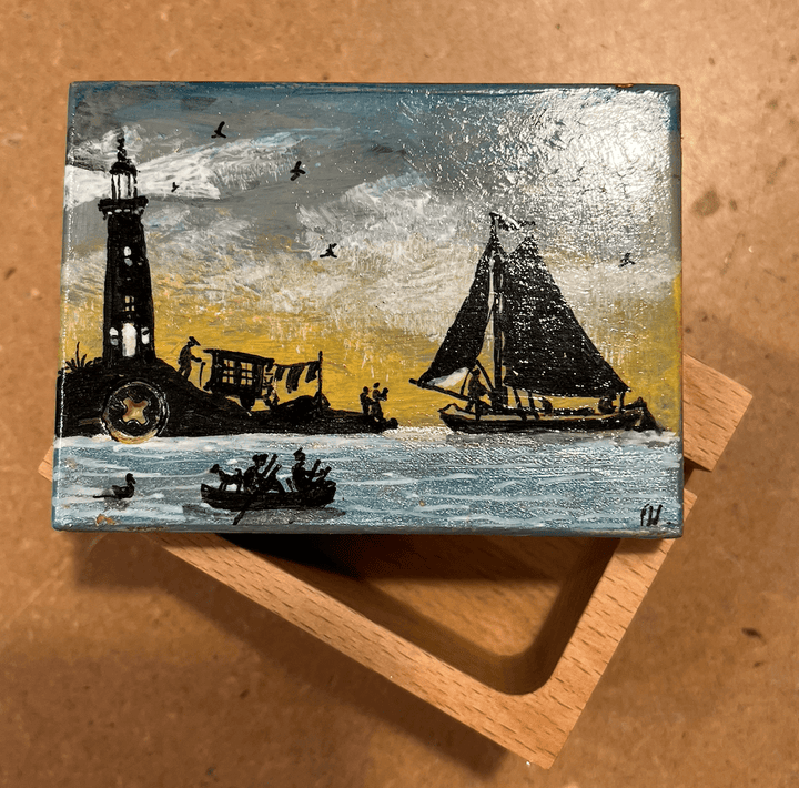 Houten Kistje | met de hand beschilderd | inclusief Muziekmechaniek van € 7,50 - Kleine Eland