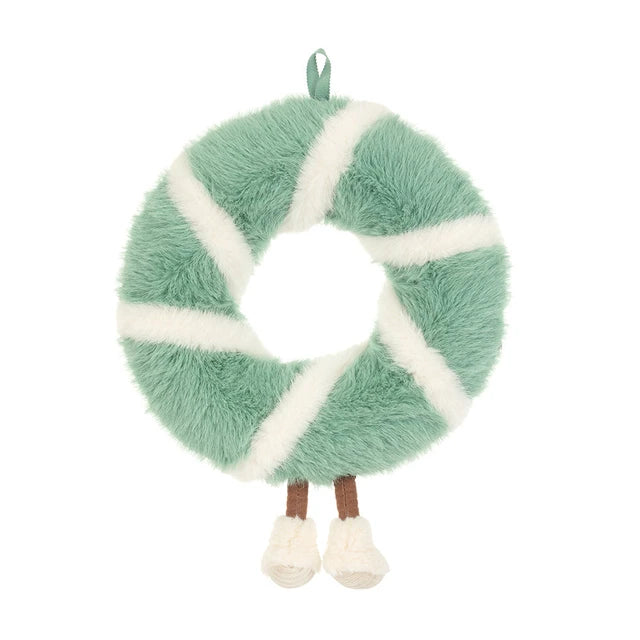 Jellycat Amuseables Pinecone Wreath: grüner Weihnachtskranz aus Plüsch mit Tannenzapfen und hellen Streifen, Rückansicht.