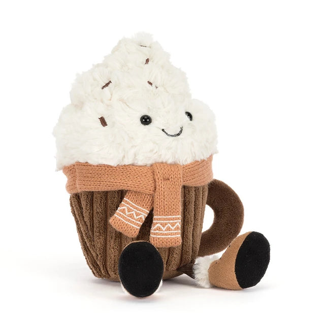 Jellycat Amuseables Scarffles Hot Chocolate: bruine pluchen chocolademelk-mok met witte topping en oranje sjaal, voorzijde.