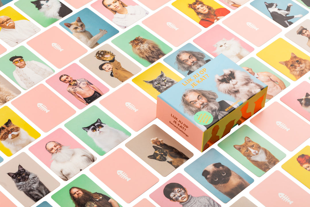 Lijk jij op je kat? | Cards showing cats and people laid out