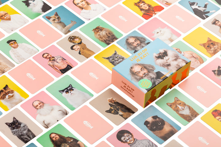 Lijk jij op je kat? | Cards showing cats and people laid out