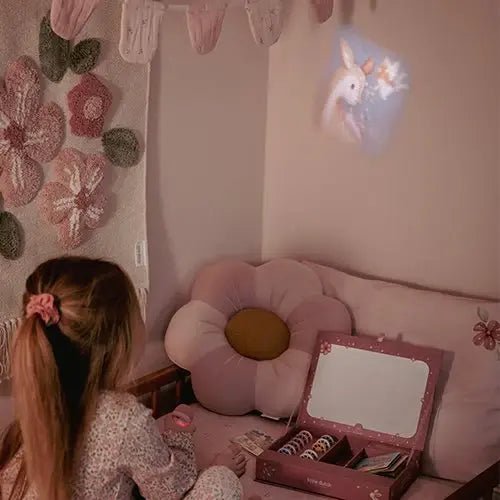 Little Dutch | Bedtime Stories Projector | Roze | 4+ - Kleine Eland