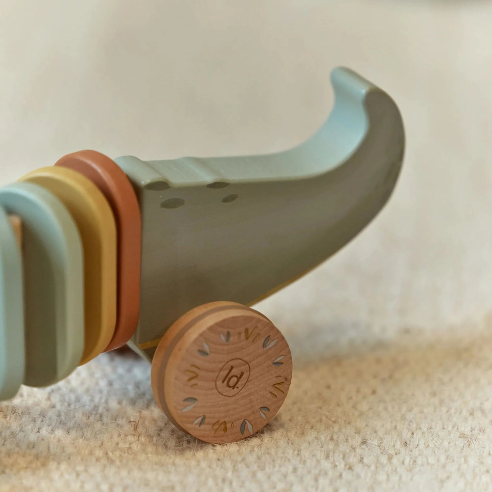Little Dutch | Houten Trekfiguur | Safari Friends | Alligator | 32 x 10 x 12 cm | 1+ - Kleine Eland
