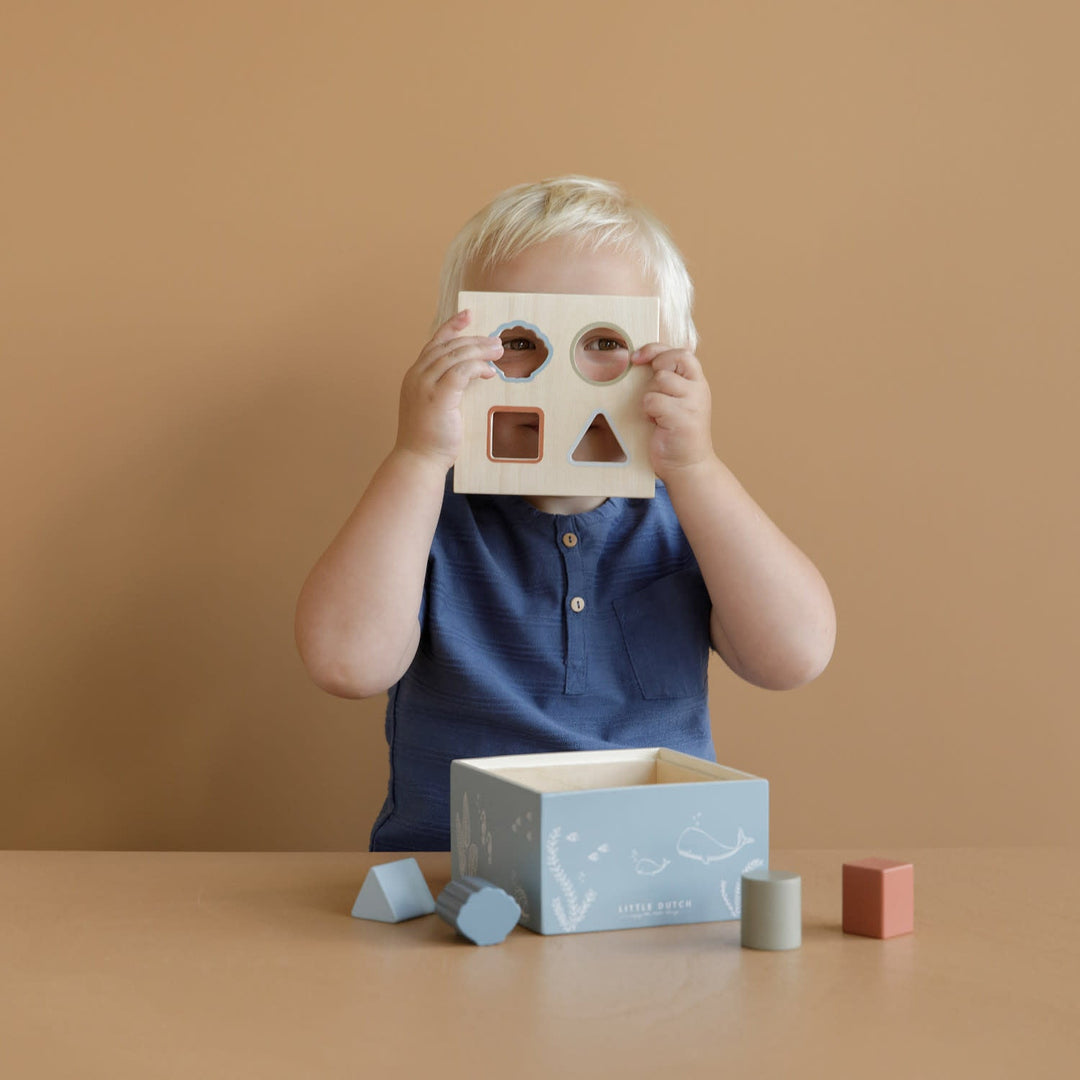 Little Dutch | Houten Vormenstoof | Blauw | 13,7 cm | 1+ - Kleine Eland