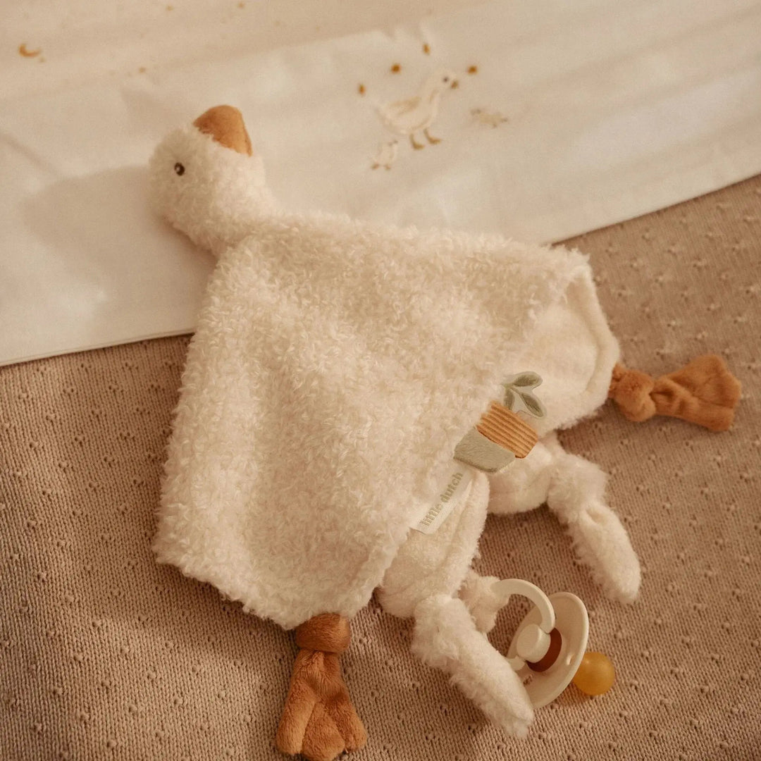Little Dutch | Knuffeldoek | met Speenhouder | Little Goose | 25 cm | 0+ - Kleine Eland