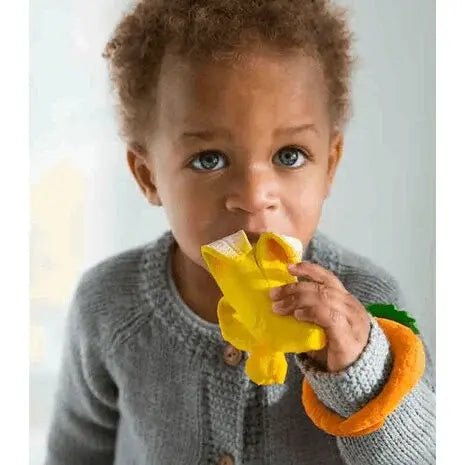Oli &amp; Carol | Ana Banana | Rubber Bijtspeeltje | 100% Organisch | 0+ - Kleine Eland