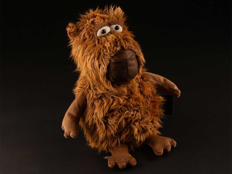 Sigikid BeastsTown Smokey Jack capibara tegen zwarte achtergrond