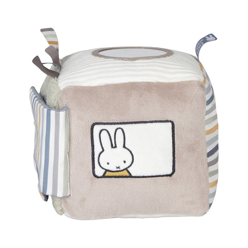 Tiamo | Stoffen Kubus | Activiteitenkubus met rammelaar | Nijntje | Fluffy Green | 14 cm | 0+ - Kleine Eland