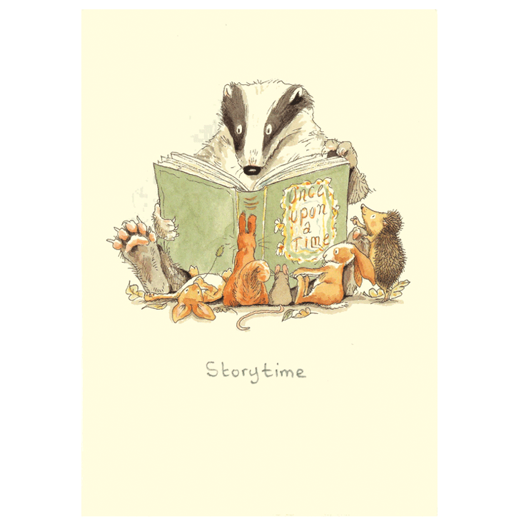 Un blaireau lit un livre à un groupe de petits animaux.